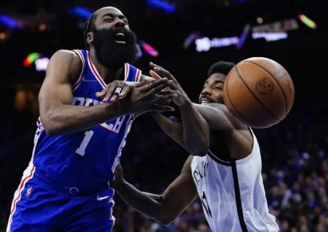 GA黄金甲体育平台-焦点之战哈登再度隐身 两分球10投全铁遭名宿锐评